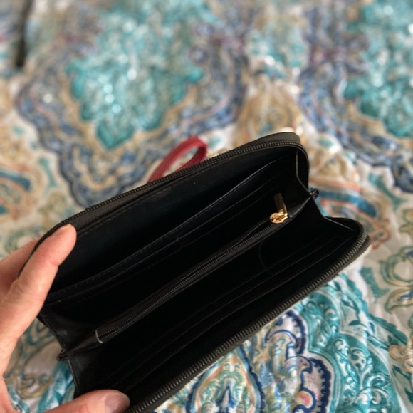 Wallet - Picture 2 of 2